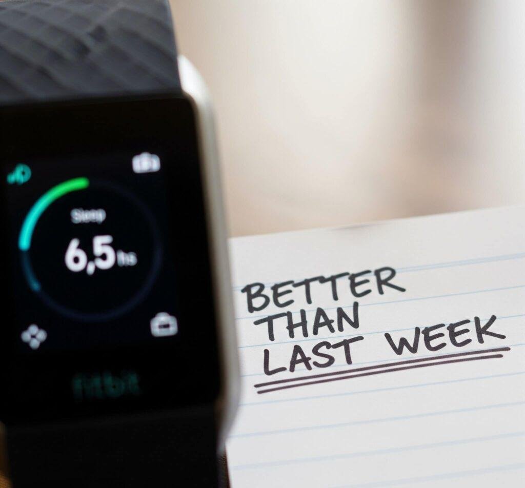 6.5 hours, note reads 'BETTER THAN LAST WEEK'.